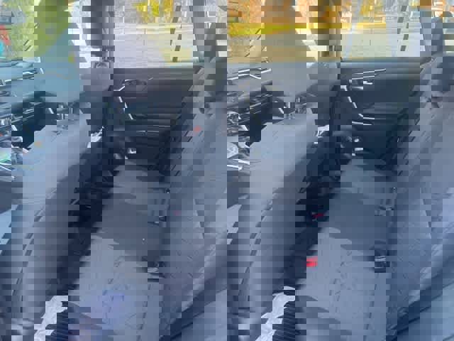 Used 2020 Toyota RAV4 XLE image 7