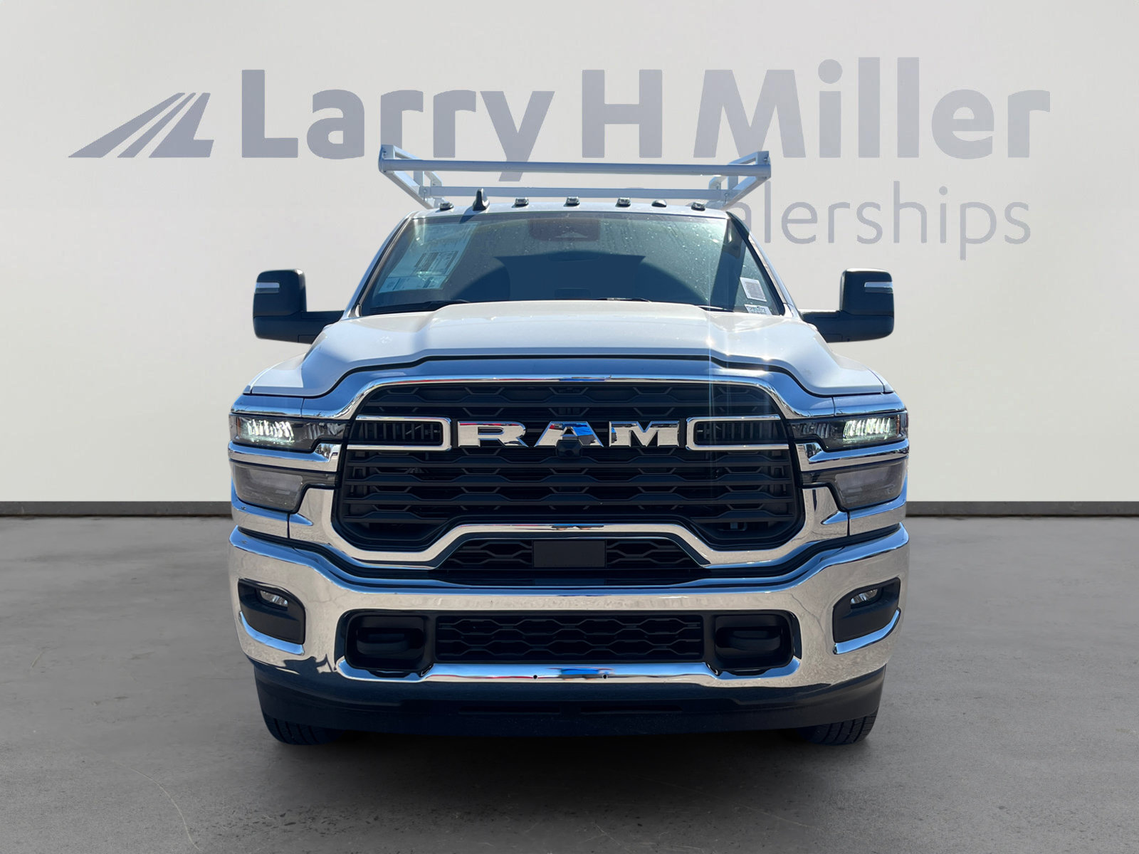 New 2026 RAM 3500 Tradesman w/ Chrome Appearance Group AWD/4WD image 8