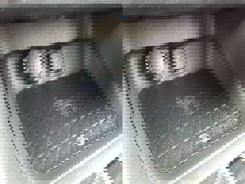 Used 2021 Toyota RAV4 XSE image 22