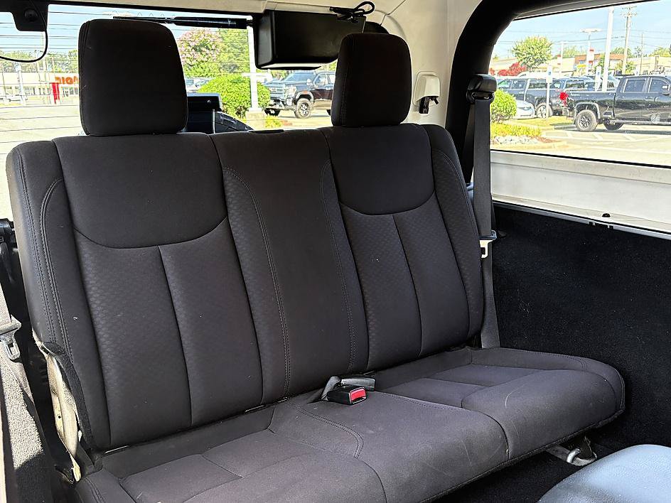 Used 2014 Jeep Wrangler Sport AWD/4WD image 12