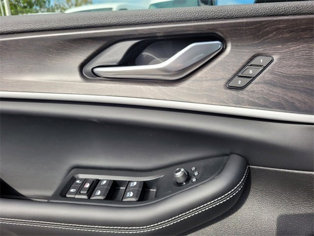 New 2025 Jeep Grand Cherokee Limited image 21