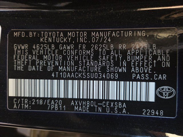 Used 2025 Toyota Camry SE FWD image 21