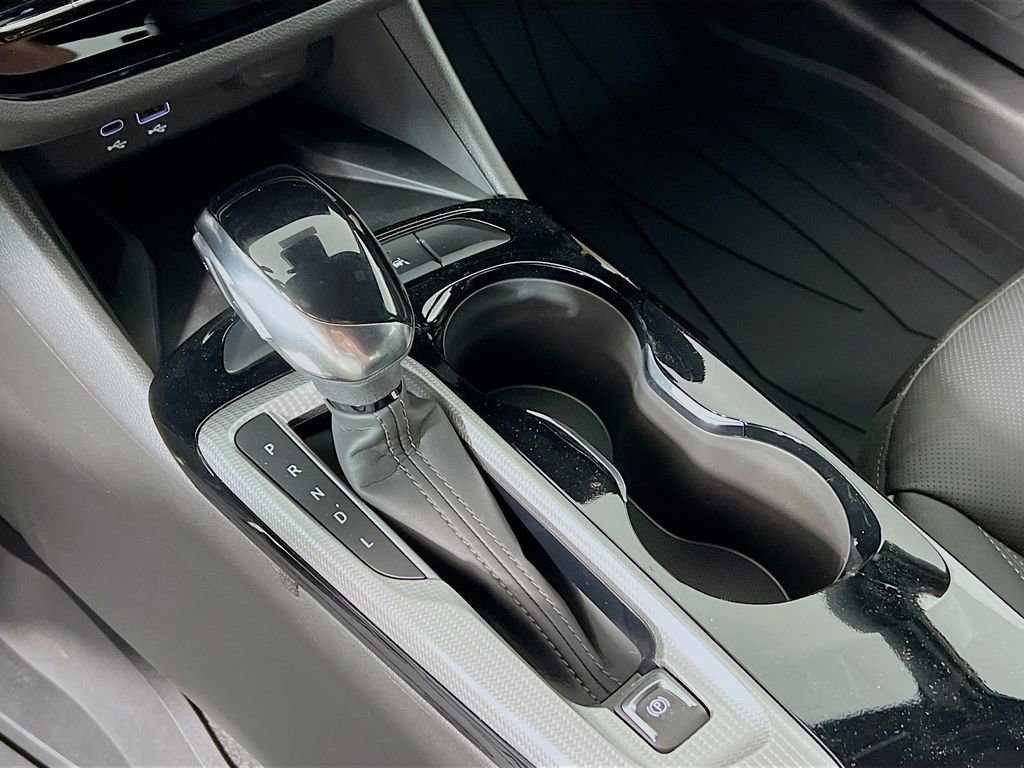 New 2025 Buick Envista Avenir image 13