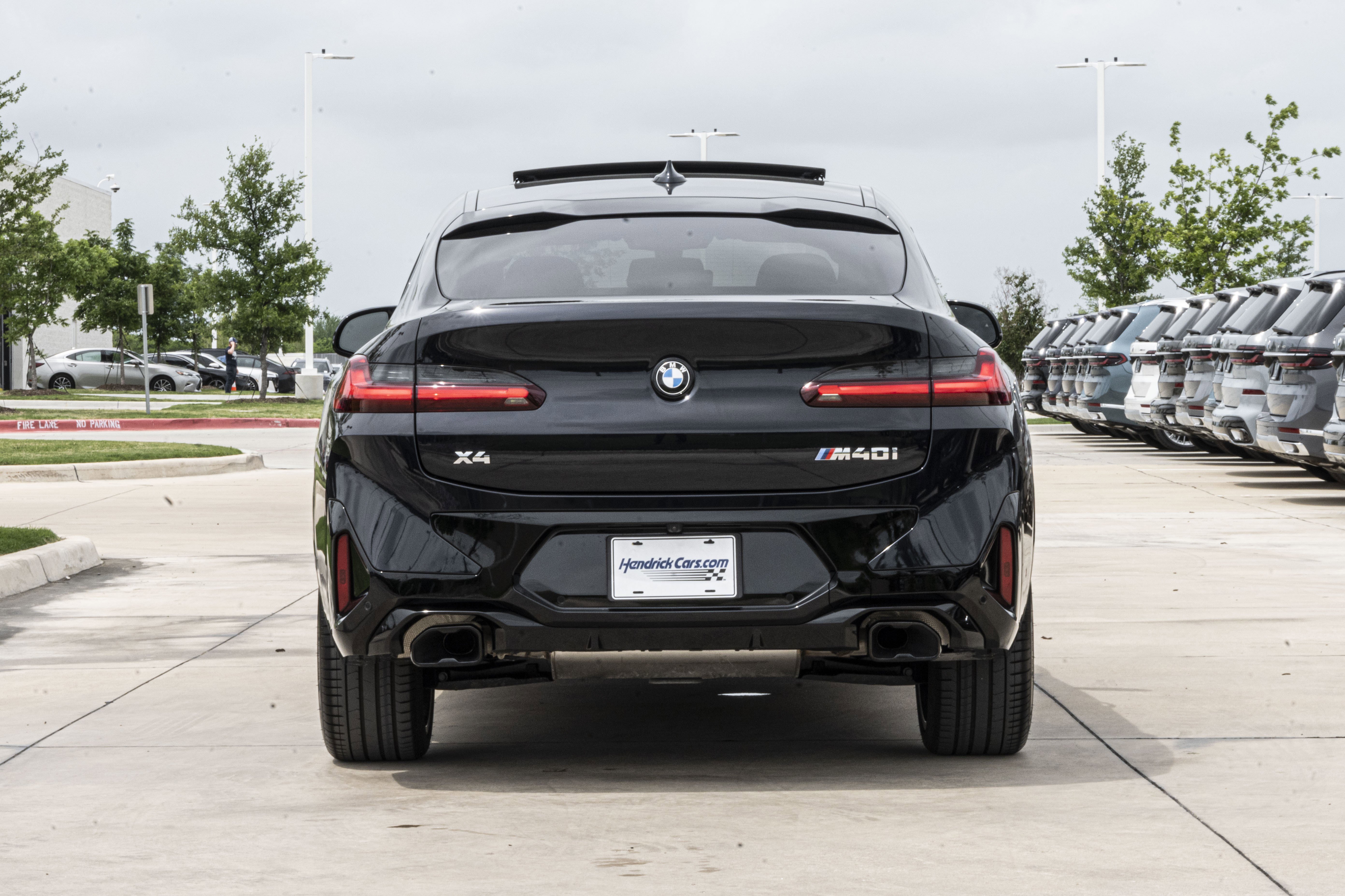 Certified 2024 BMW X4 M40i w/ Premium Package image 8