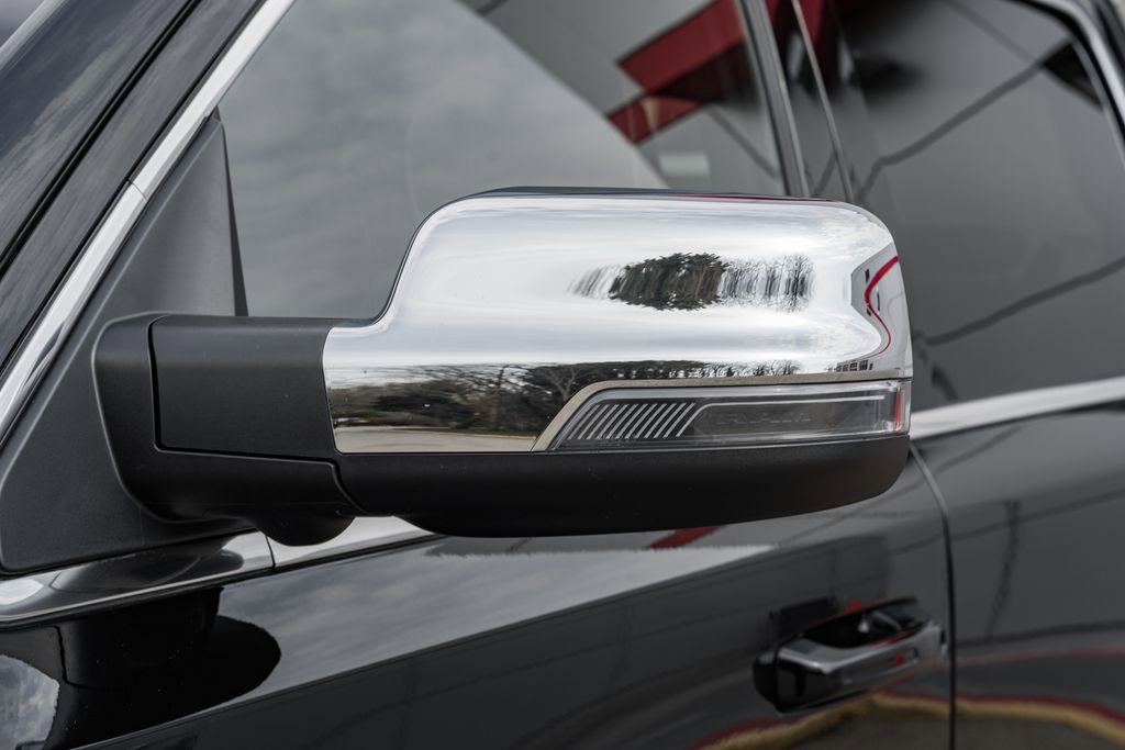 Used 2025 RAM 1500 Limited image 22