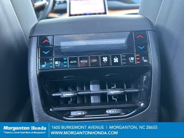 Used 2024 Jeep Grand Cherokee L Summit image 34