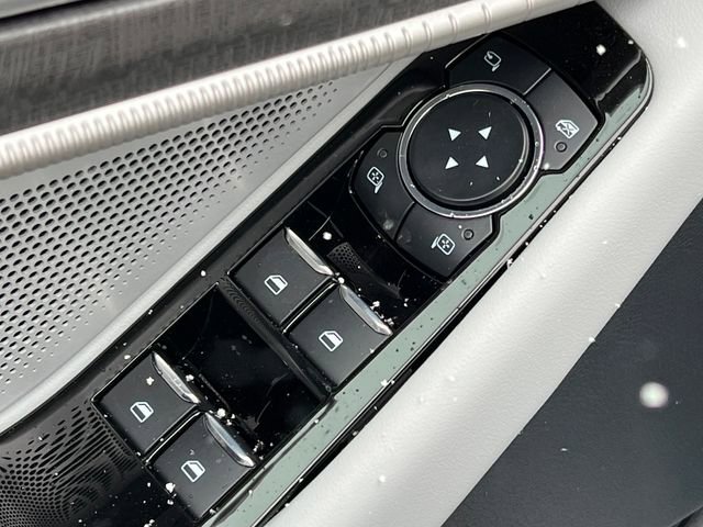 New 2026 Ford Explorer Platinum w/ LUX Leather Package image 17