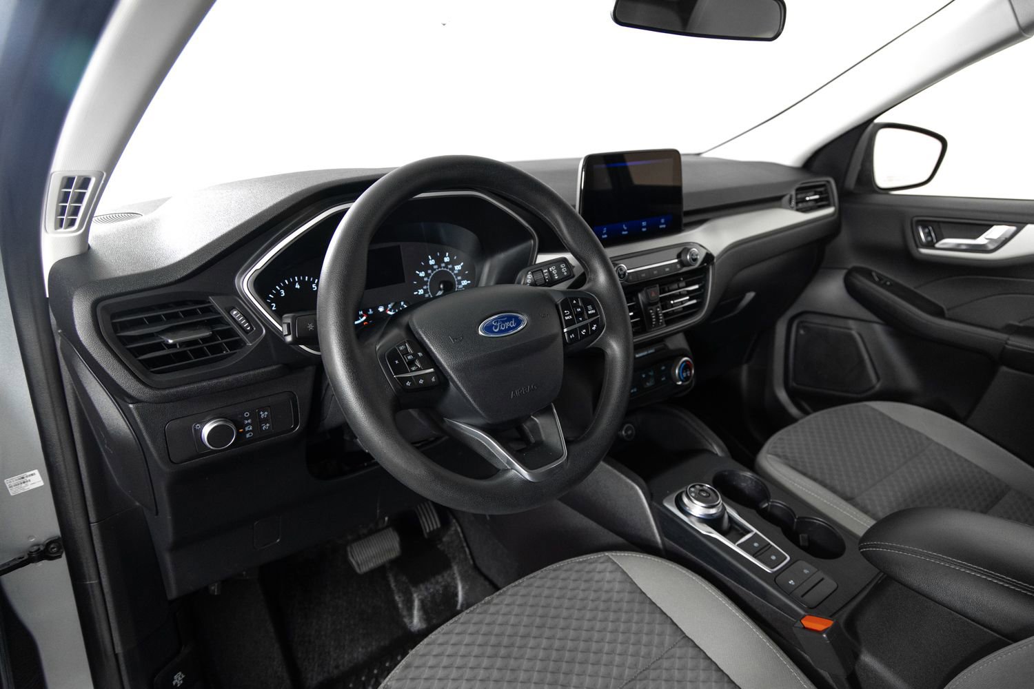 Used 2021 Ford Escape SE image 13