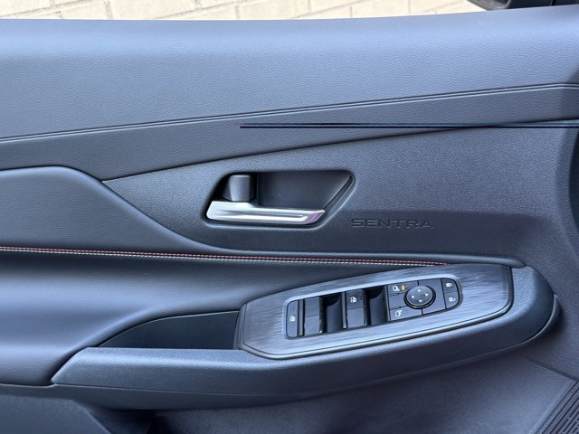 New 2026 Nissan Sentra SR w/ Floor Mat Package FWD image 8
