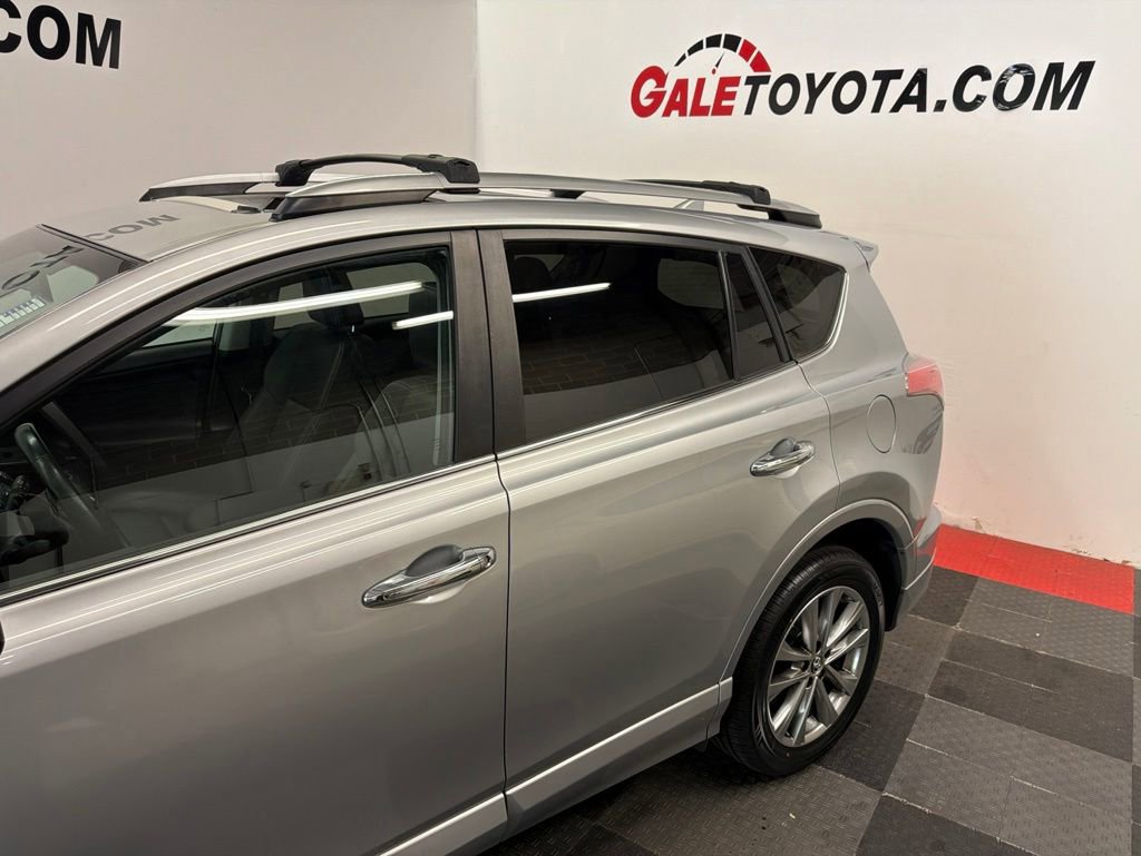 Used 2017 Toyota RAV4 Platinum AWD/4WD image 7