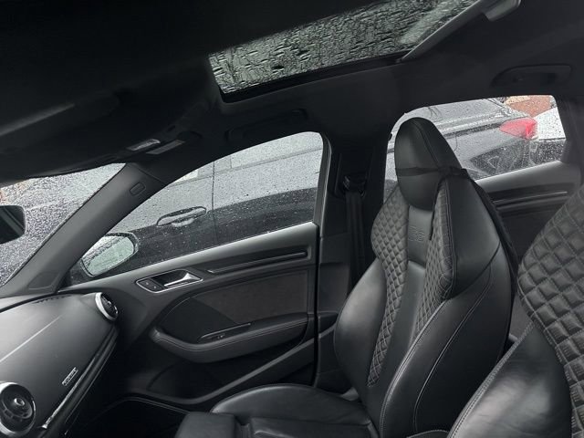 Used 2018 Audi RS 3 image 5