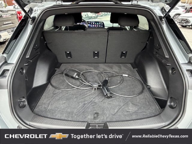 Used 2025 Chevrolet Equinox EV LT w/ Comfort Package FWD image 31