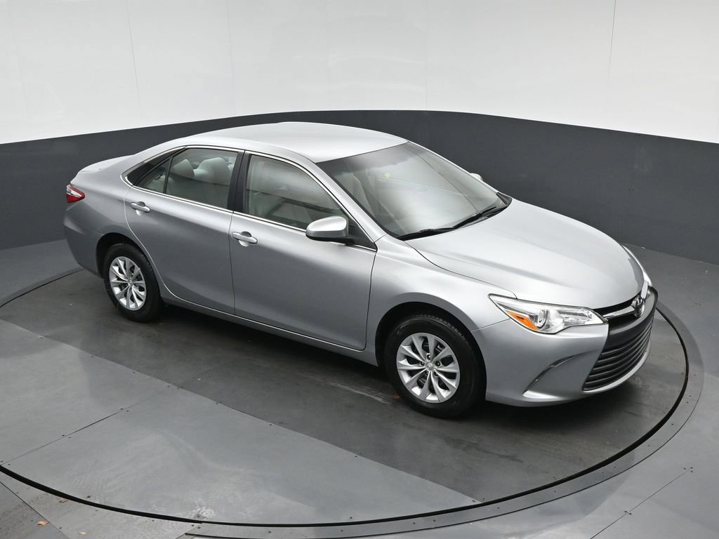 Used 2017 Toyota Camry LE image 51