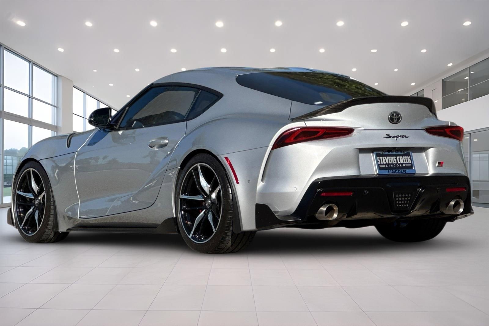 Used 2022 Toyota Supra Premium w/ Driver Assist Package RWD image 6