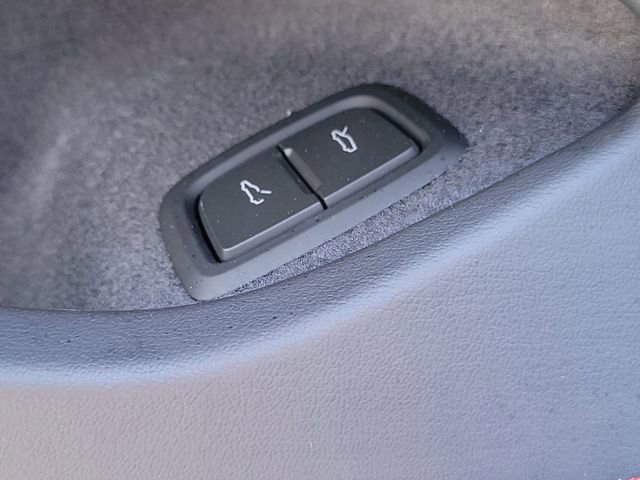 New 2026 Chevrolet Corvette Stingray Preferred Conv w/ Stealth Interior Trim Package image 18