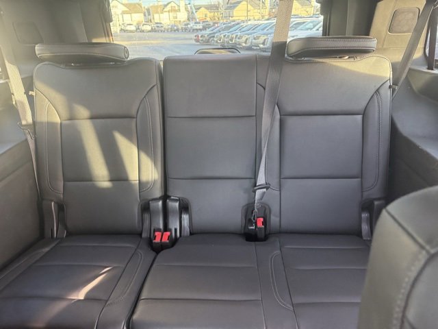 Used 2022 Chevrolet Tahoe Z71 w/ Off-Road Capability Package image 12