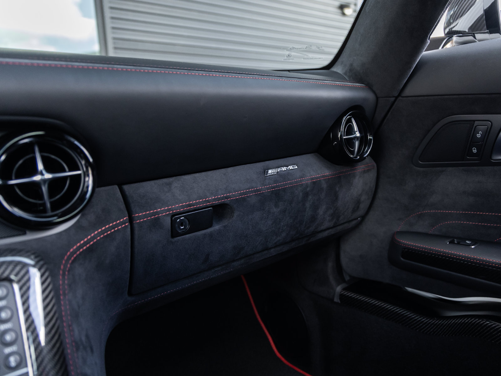 Used 2014 Mercedes-Benz SLS AMG Black Series image 55