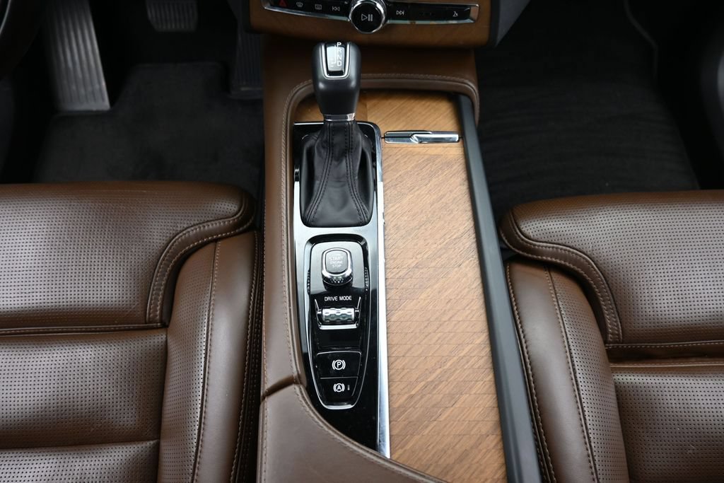 Used 2020 Volvo XC90 T6 Inscription AWD/4WD image 14