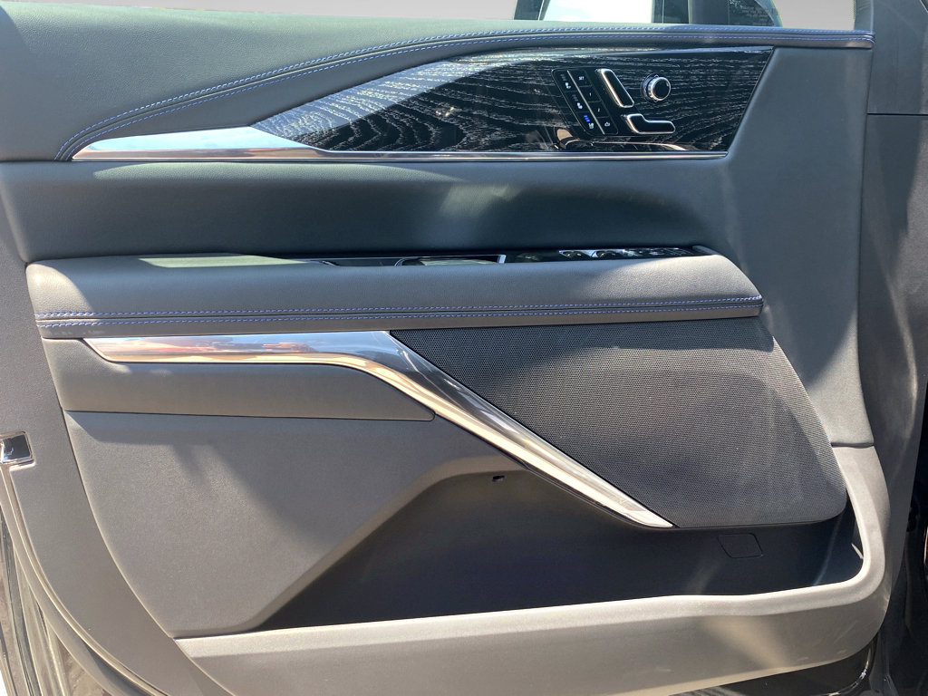 New 2026 Cadillac Escalade IQ Luxury 1 image 21
