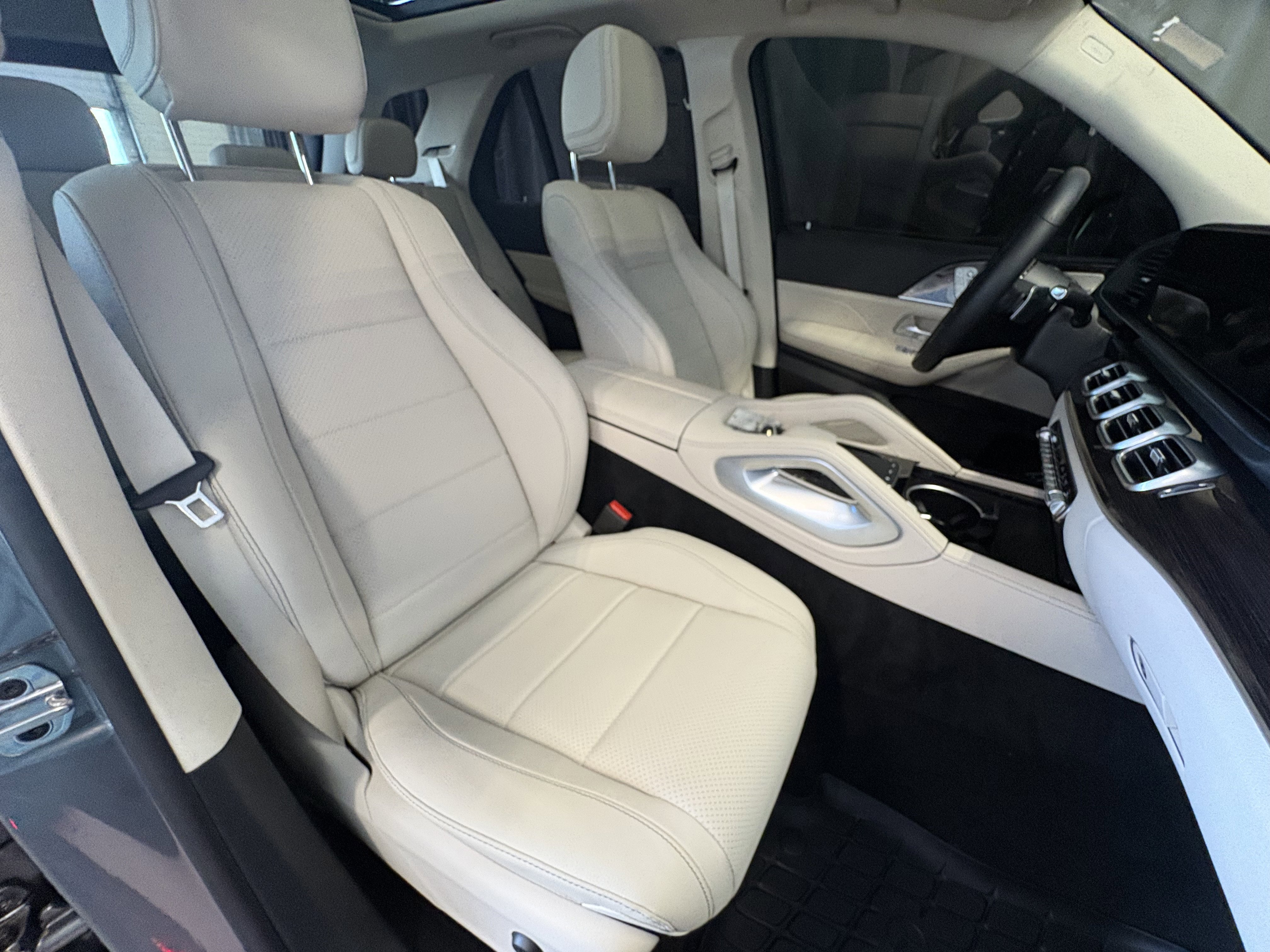 Used 2026 Mercedes-Benz GLE 350 4MATIC image 39