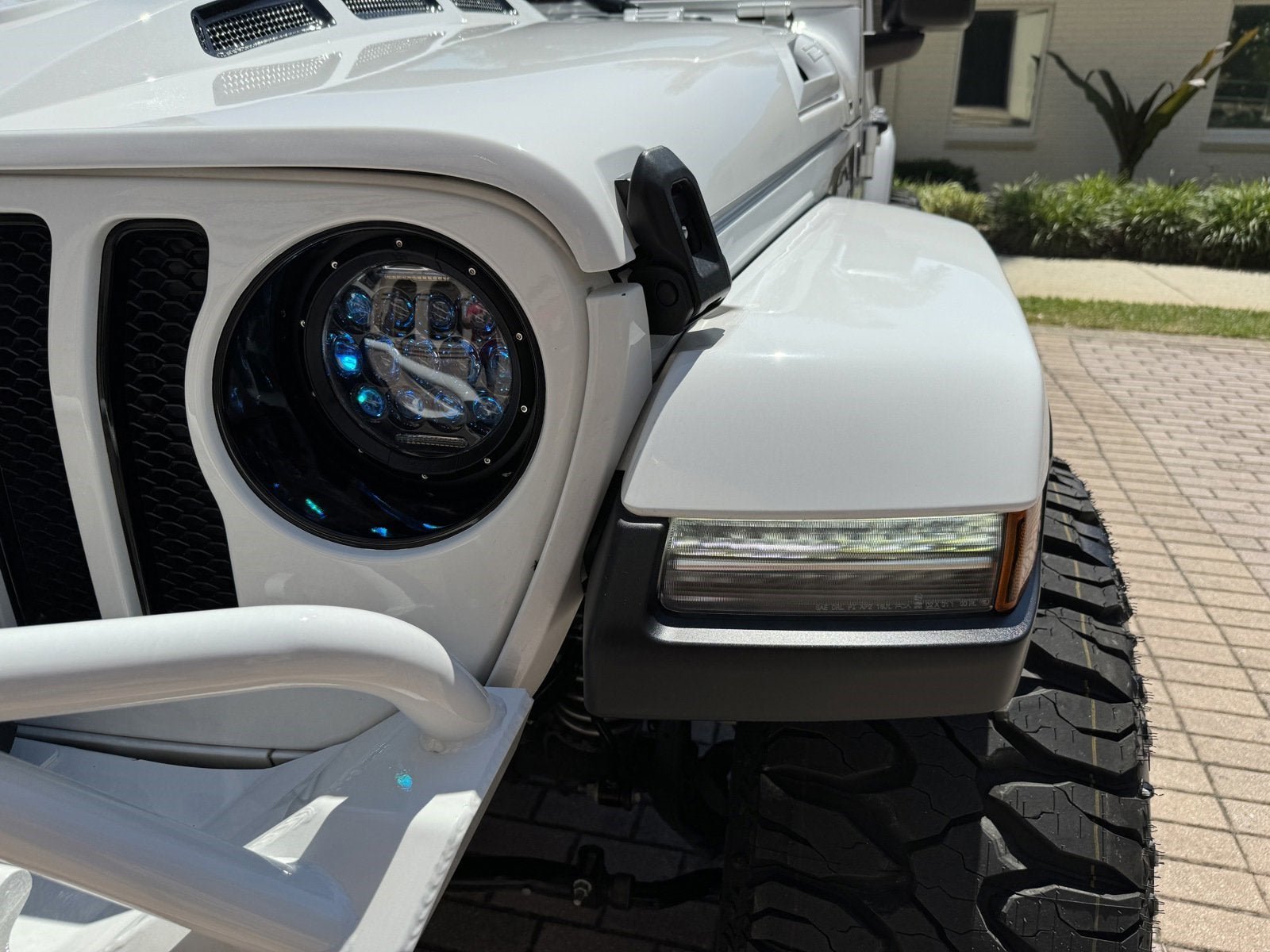 Used 2022 Jeep Wrangler Unlimited Sahara AWD/4WD image 48