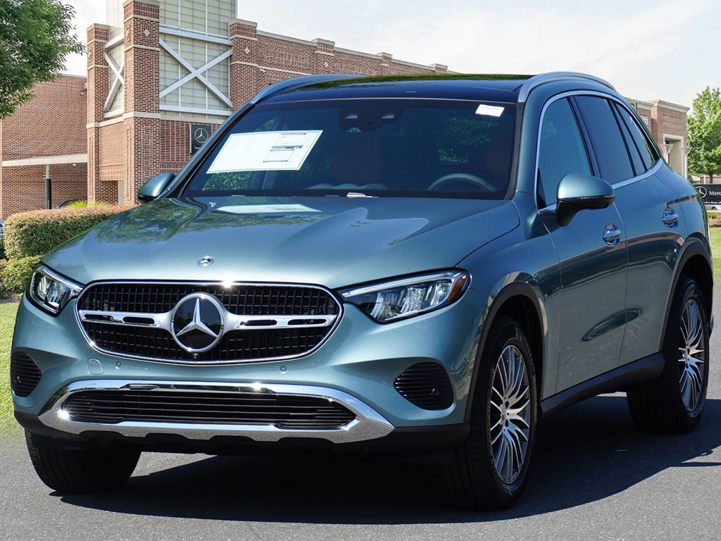 New 2026 Mercedes-Benz GLC 300 4MATIC image 4