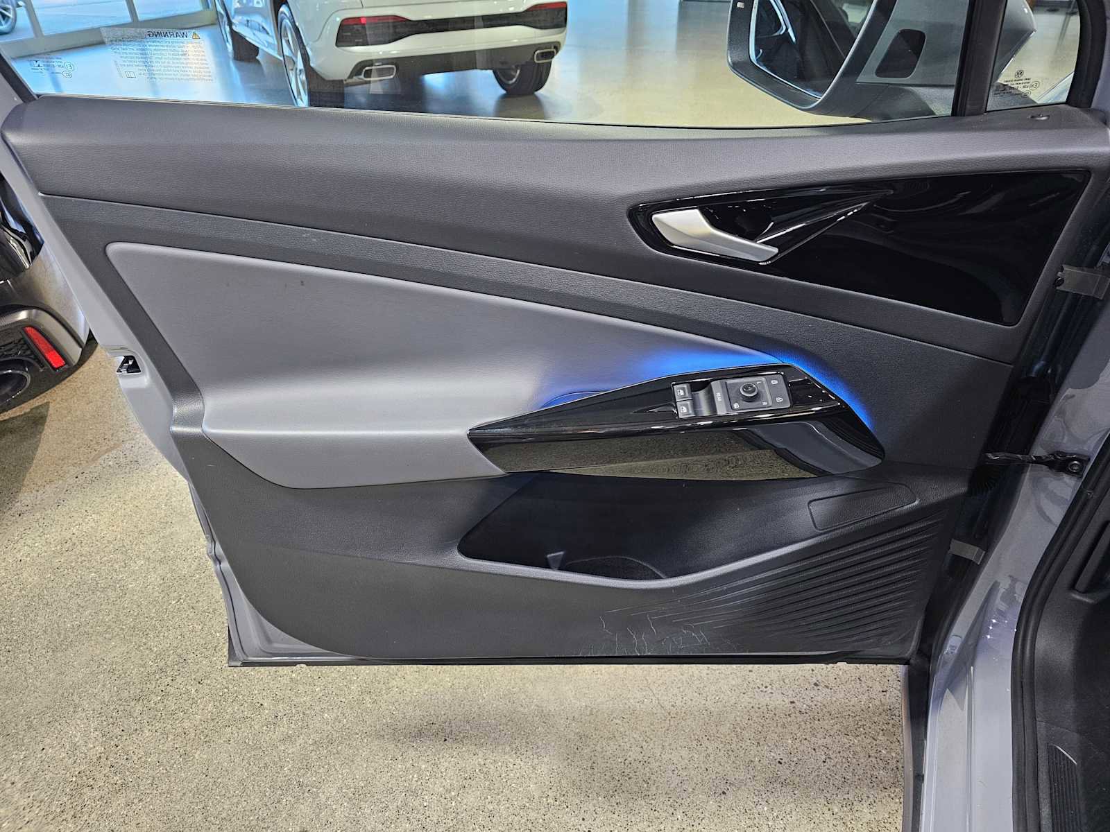 Used 2022 Volkswagen ID.4 Pro image 20