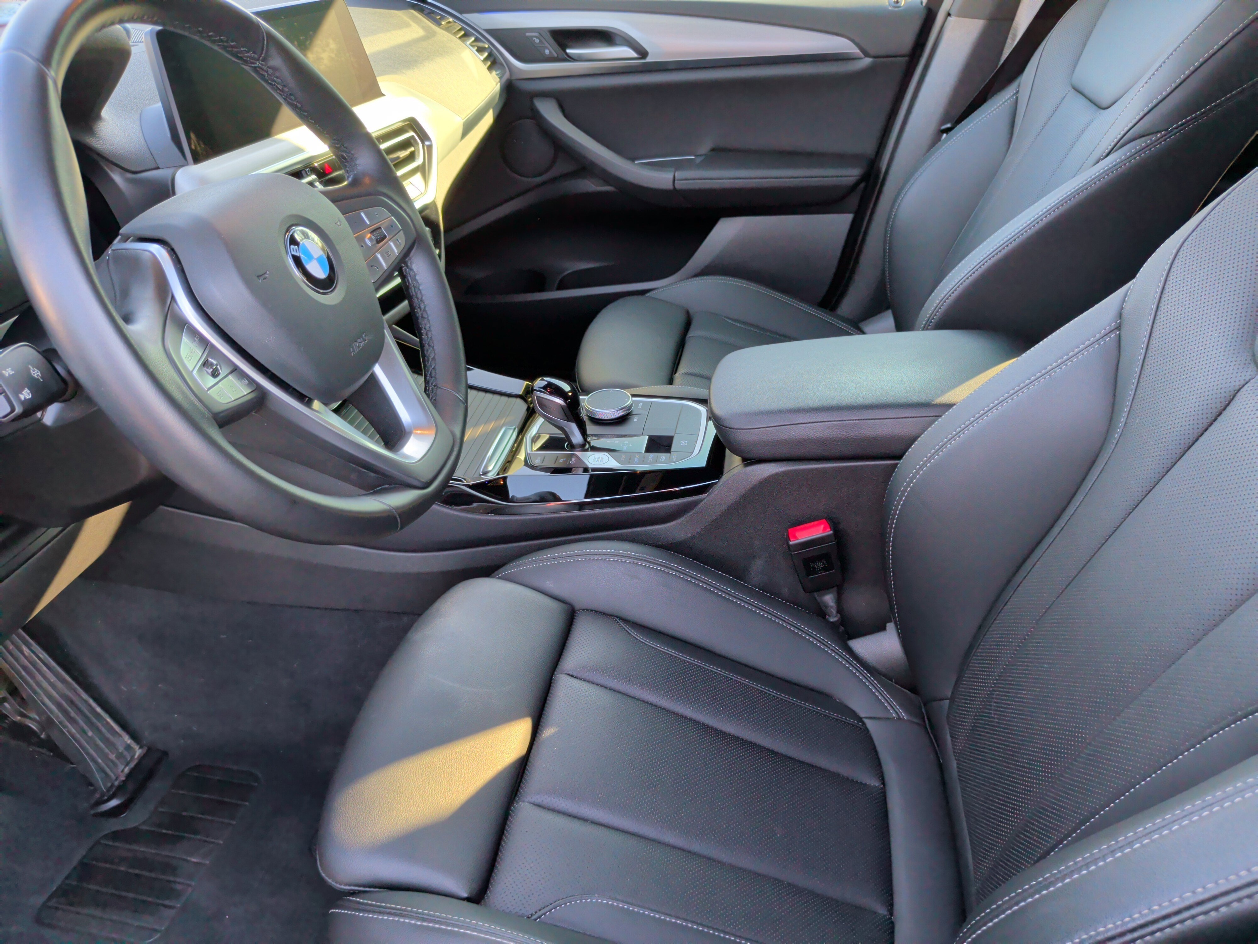 Certified 2024 BMW X3 xDrive30i w/ Convenience Package image 25