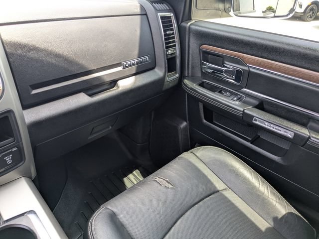 Used 2015 RAM 2500 Laramie w/ Cold Weather Group AWD/4WD image 18