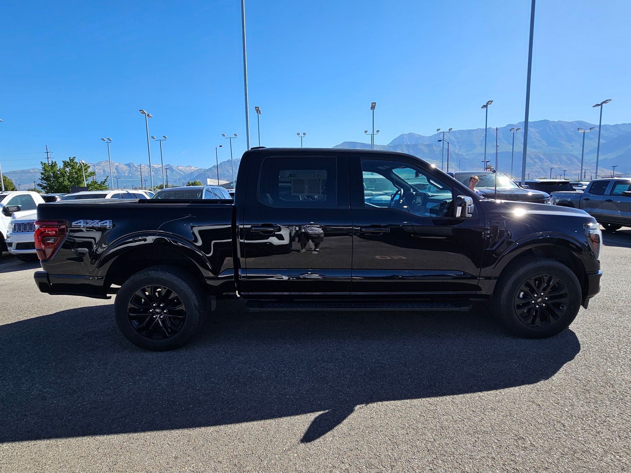 Used 2025 Ford F150 Lariat AWD/4WD image 2
