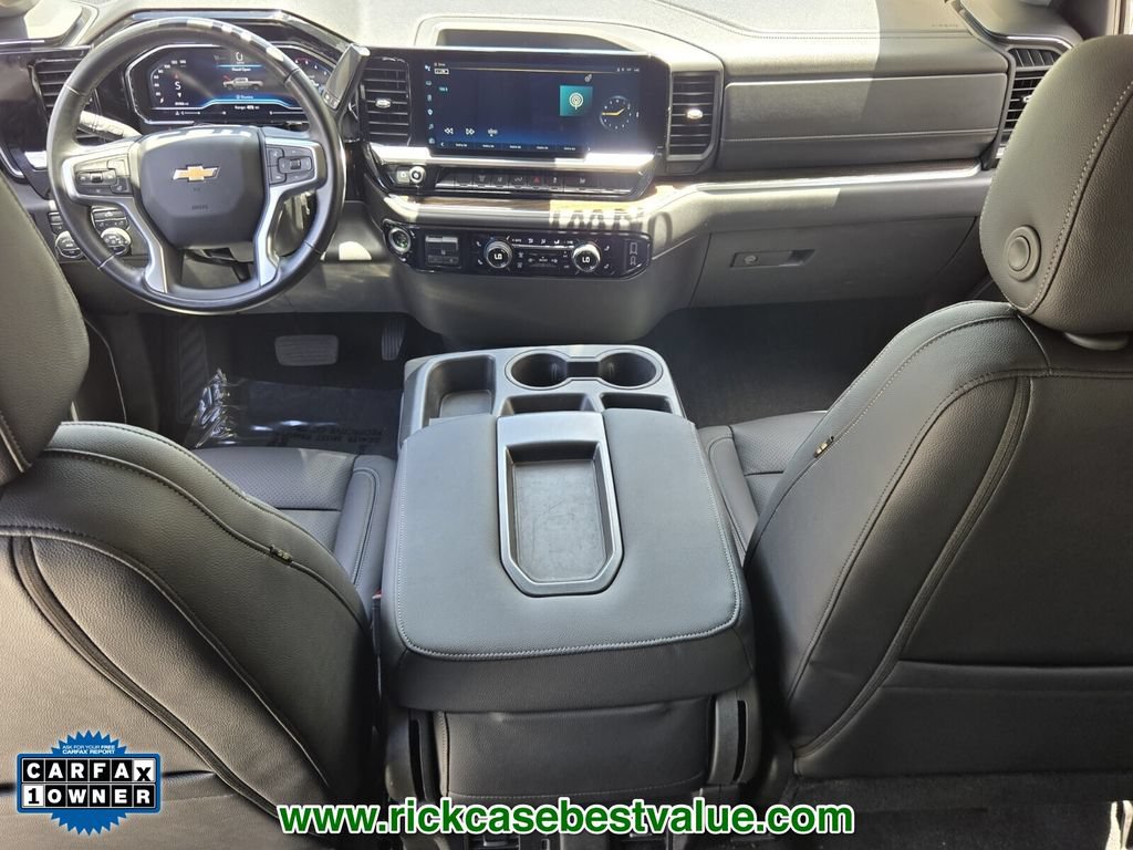Used 2025 Chevrolet Silverado 2500 LT w/ Convenience Package AWD/4WD image 12