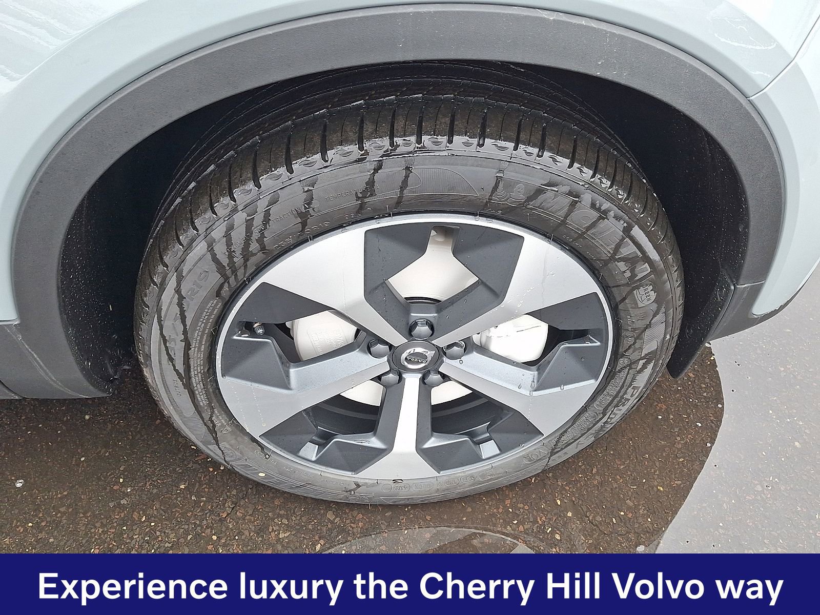 New 2026 Volvo XC40 B5 Core w/ Protection Package Premier AWD/4WD image 6