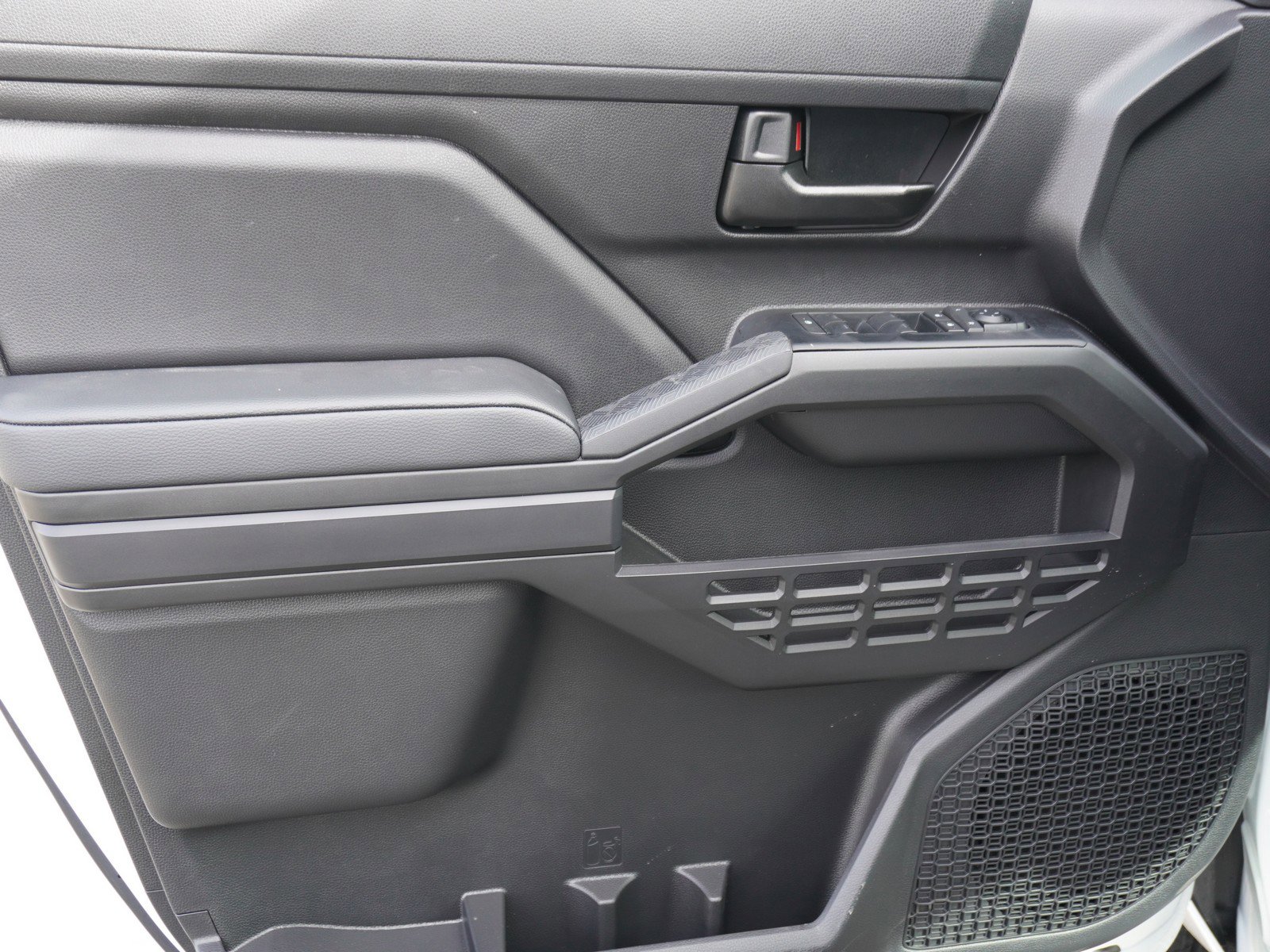 New 2026 Toyota Tacoma SR image 17