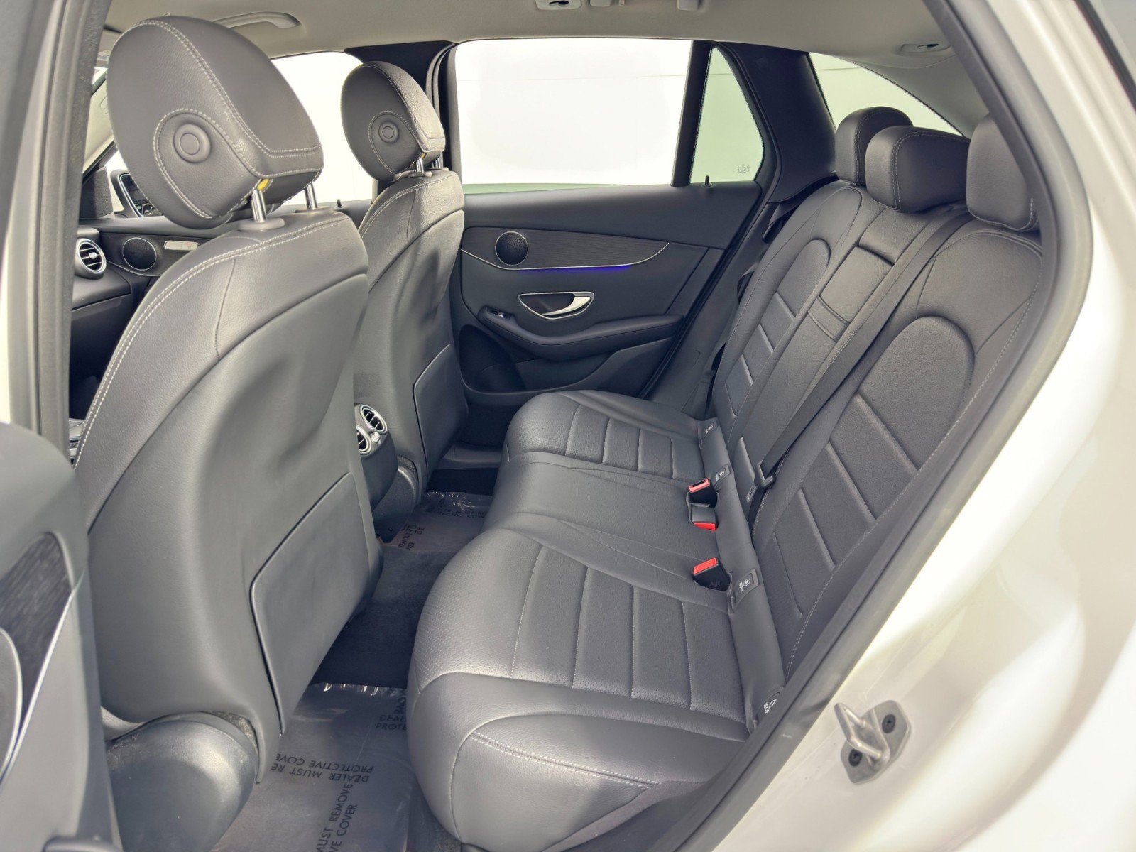 Used 2021 Mercedes-Benz GLC 300 w/ Premium Package image 40