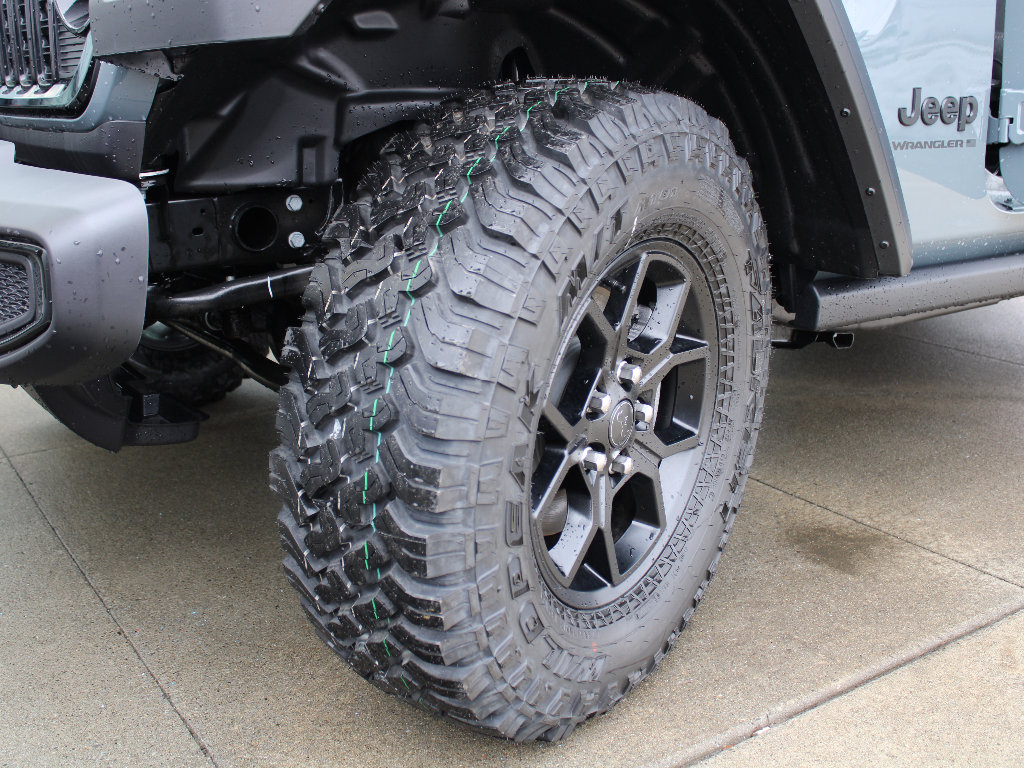 New 2026 Jeep Wrangler Sport AWD/4WD image 39