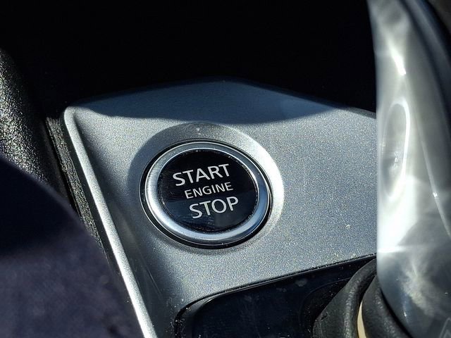 Used 2025 Nissan Altima 2.5 SV FWD image 19