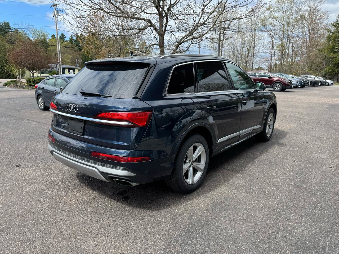 Used 2025 Audi Q7 3.0T Premium w/ Convenience Package AWD/4WD image 5