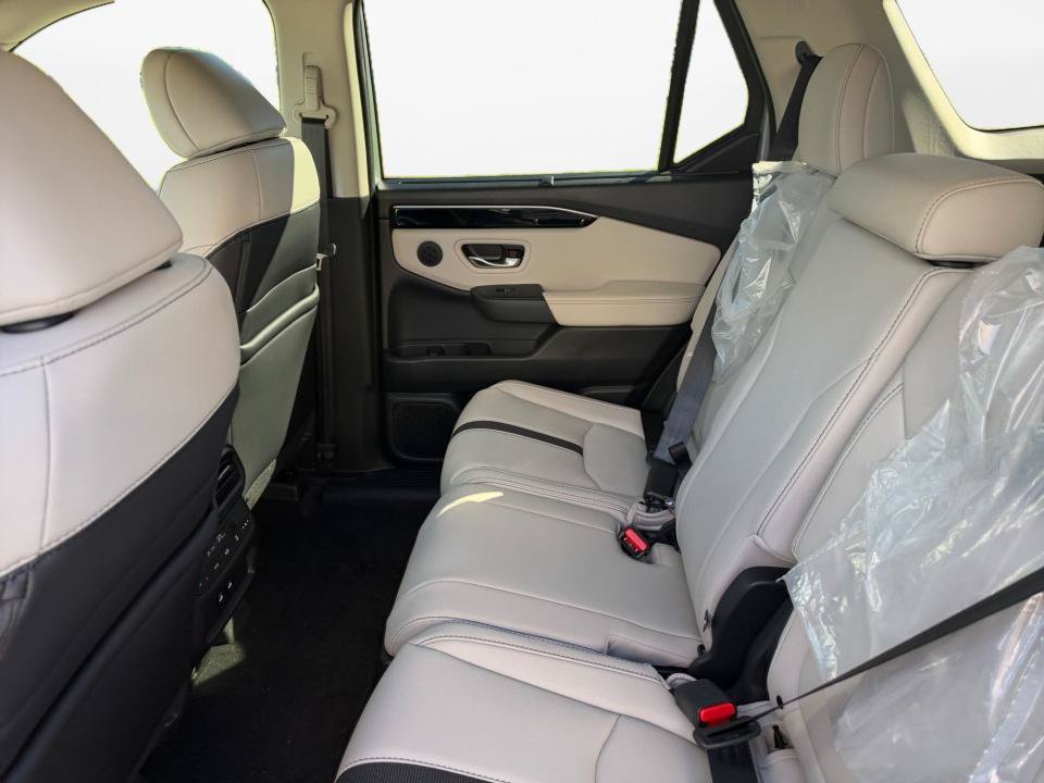 New 2026 Honda Pilot EX-L image 13