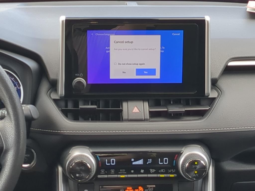 Used 2023 Toyota RAV4 AWD Hybrid image 16