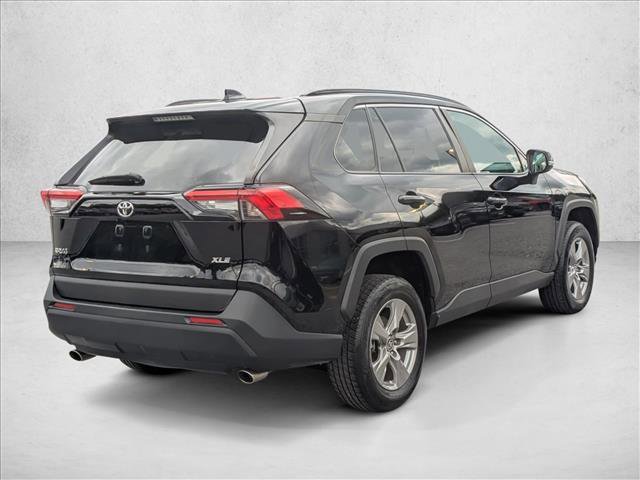 Used 2024 Toyota RAV4 XLE FWD image 5