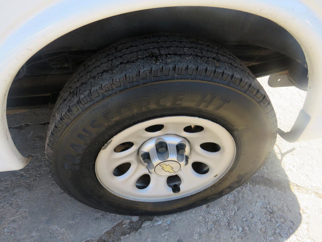 Used 2014 Chevrolet Express 1500 LS image 26