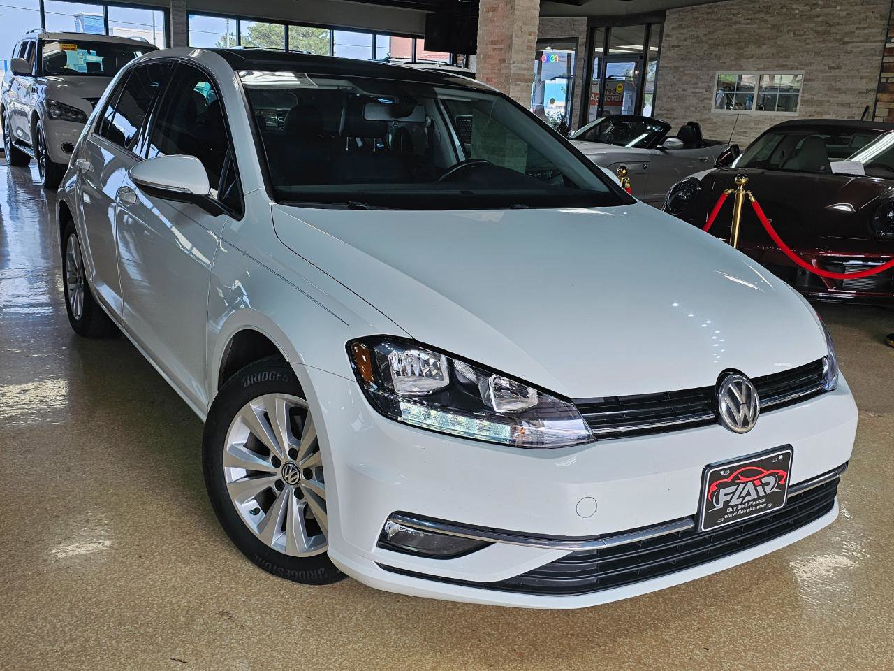 Used 2018 Volkswagen Golf S FWD image 1
