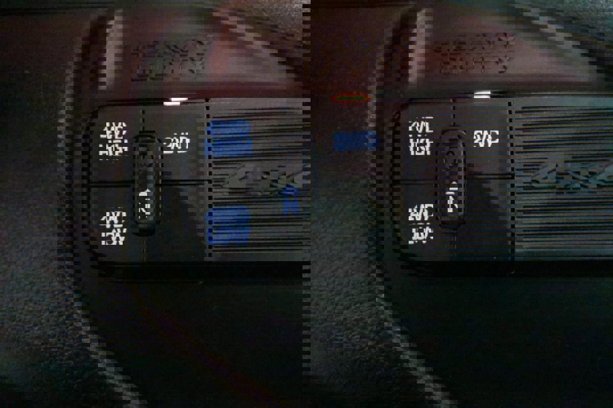 Used 2024 RAM 3500 Tradesman w/ Chrome Appearance Group image 19