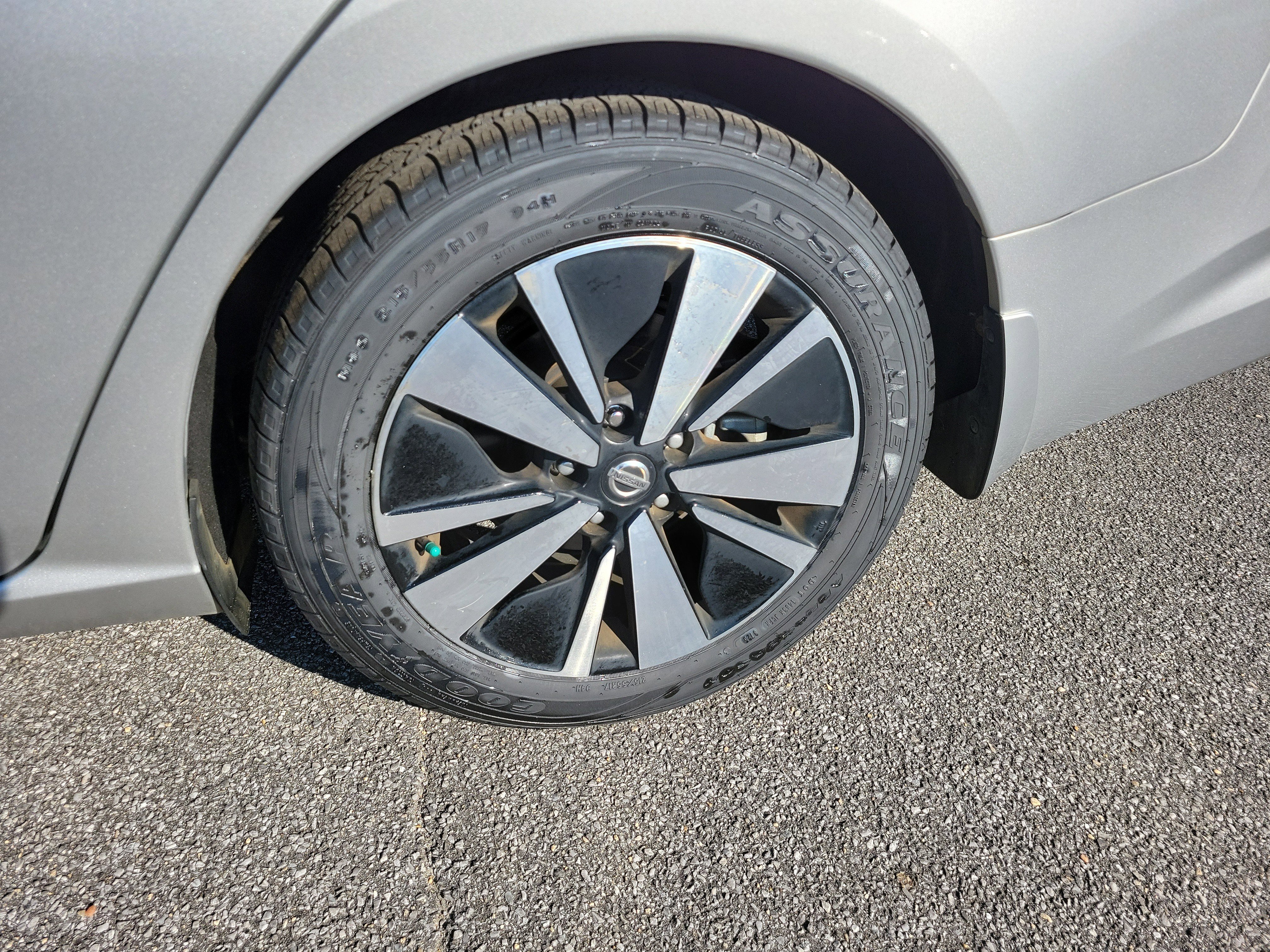 Used 2019 Nissan Altima 2.5 SV image 8