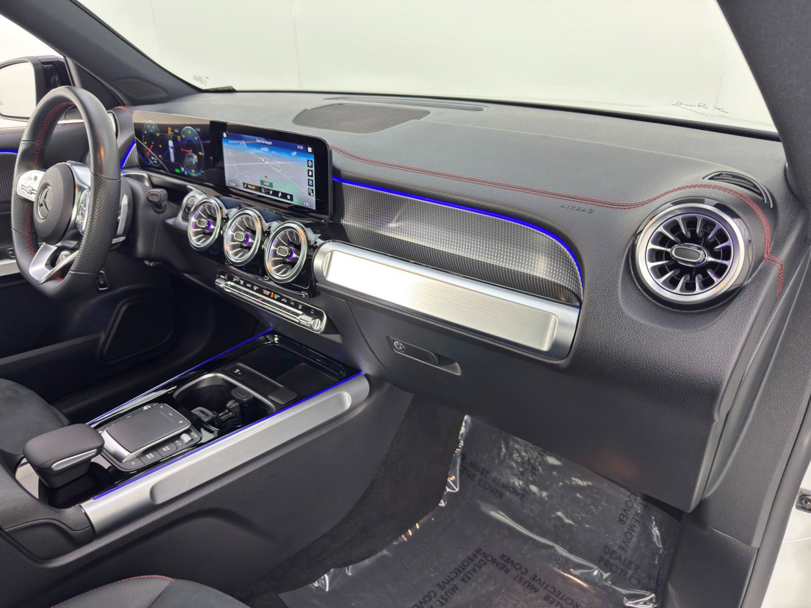 Used 2022 Mercedes-Benz EQB 350 4MATIC image 14