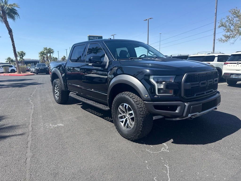 Used 2018 Ford F150 Raptor w/ Equipment Group 802A Luxury AWD/4WD image 5