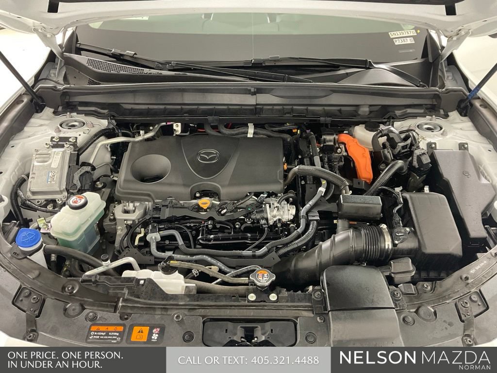 Certified 2025 MAZDA CX-50 AWD 2.5 Hybrid w/ Weather Package image 50