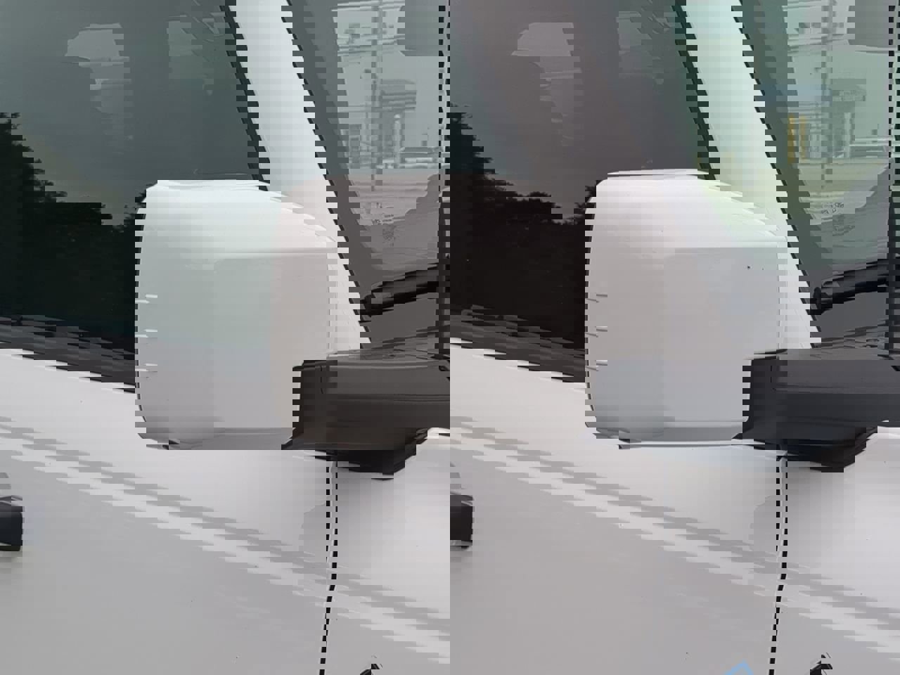 New 2026 Ford Bronco Outer Banks image 10