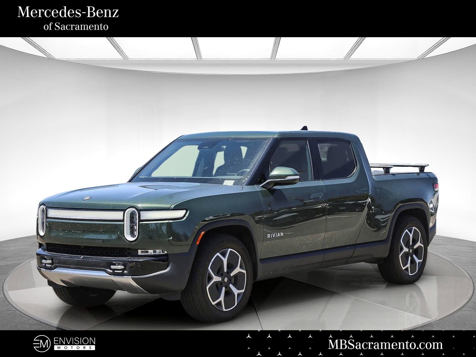 Used 2023 Rivian R1T Adventure AWD/4WD image 1