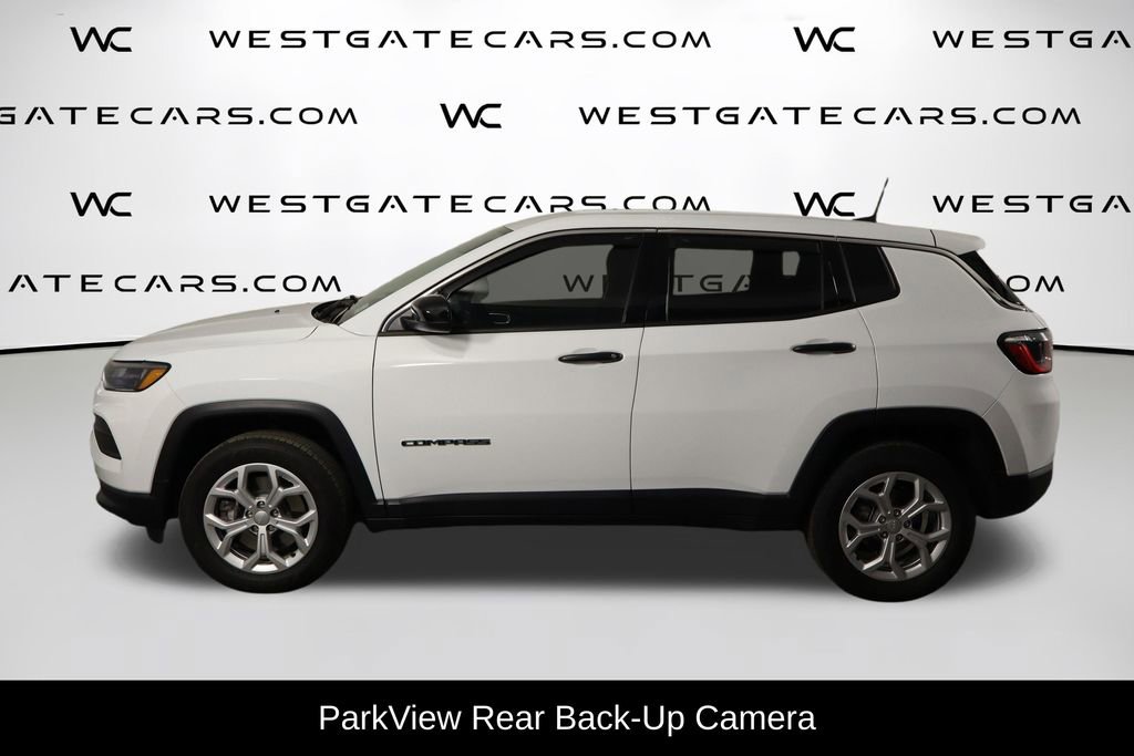 Used 2024 Jeep Compass Sport AWD/4WD image 5